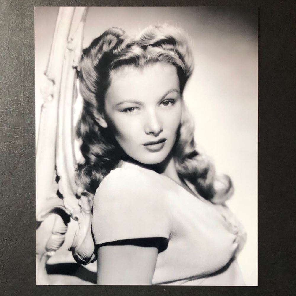 Celebrity Model Movie Star Veronica Lake Photo